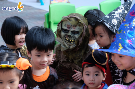 ENSPIRE MANG HALLOWEEN ĐẾN VỚI MẦM NON THỰC NGHIỆM HOA HỒNG 17