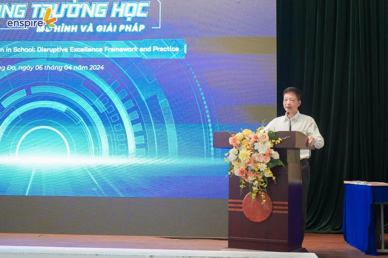 Ông Lương Ngọc Minh - Phó Hiệu trưởng trường Đại học Hà Nội - Chủ tịch HĐQT Enspire phát biểu khai mạc 