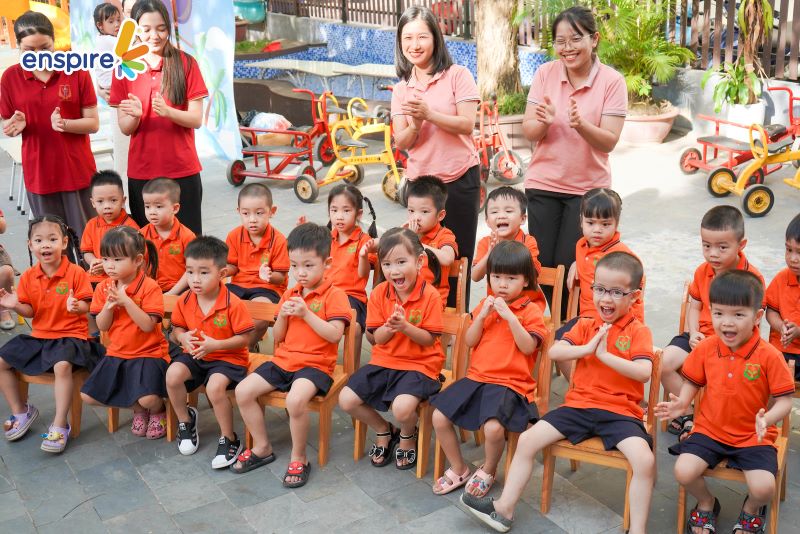 Ngày hội tiếng Anh MN Thực hành Hoa Thuỷ Tiên - Kịch chiếc bẫy phù thuỷ