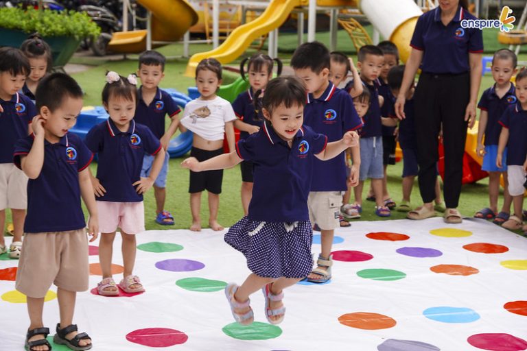 Starry Kids Challenge 16