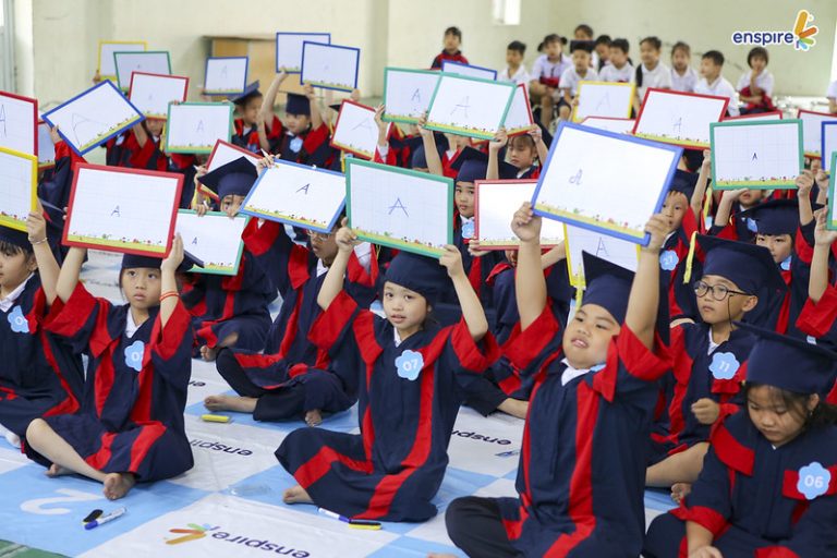 RUNG CHUÔNG VÀNG TẠI TRƯỜNG TIỂU HỌC LÊ HỮU TỰU 17