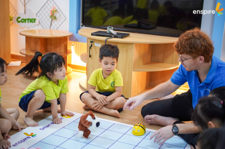 NGÀY HỘI TIẾNG ANH & CÔNG NGHỆ: MỘT NGÀY HỘI - NGÀN TRẢI NGHIỆM 16