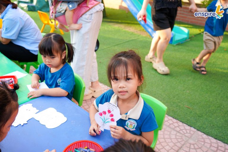 🎉 NGÀY HỘI TIẾNG ANH “KHÁM PHÁ ENSPIRE’S LAND” – HÀNH TRÌNH HỌC VUI BÙNG NỔ TẠI MẦM NON HOA MAI PHƯỜNG LONG BIÊN 6