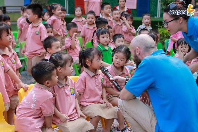 Trường Mầm non Ngọc Thụy bùng nổ với sự kiện Ngày hội Tiếng Anh & Công nghệ cùng Enspire 1