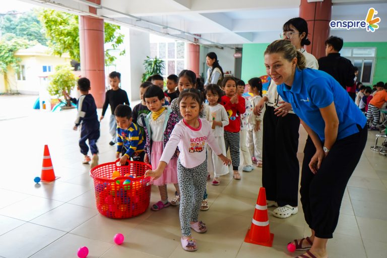 🌟 NGÀY HỘI TIẾNG ANH MẦM NON THÀNH CÔNG – HÀNH TRÌNH KHÁM PHÁ THẾ GIỚI CÔNG NGHỆ 🌈 3 🌟 NGÀY HỘI TIẾNG ANH MẦM NON THÀNH CÔNG – HÀNH TRÌNH KHÁM PHÁ THẾ GIỚI CÔNG NGHỆ 🌈 3