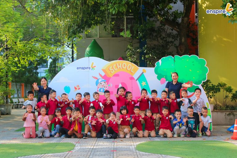 Ngày hội Tiếng Anh Công nghệ sôi động tại Trường Mầm non Hoa Trạng Nguyên 4