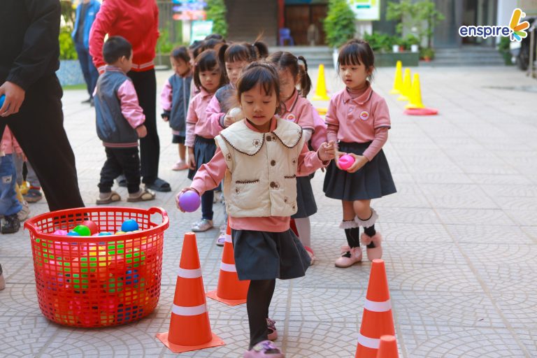 🌟 NGÀY HỘI TIẾNG ANH ENSPIRE TẠI MẦM NON BÌNH MINH – KHÁM PHÁ QUA TRẢI NGHIỆM THỰC TẾ 🌈 4