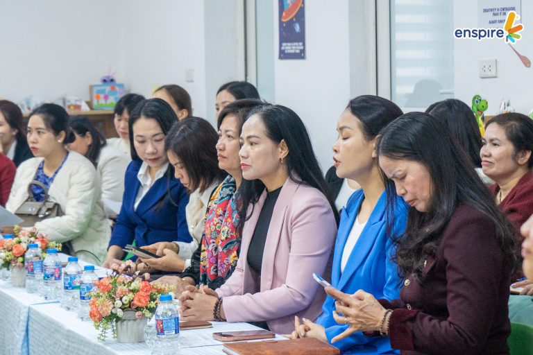 Chuyên đề Tiếng anh cho trẻ mầm non - Nền tảng cho tương lai hội nhập tại Trường mầm non Phú Minh 3 Chuyên đề Tiếng anh cho trẻ mầm non - Nền tảng cho tương lai hội nhập tại Trường mầm non Phú Minh 3