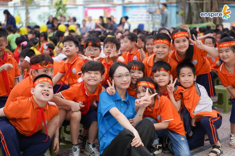 RUNG CHUÔNG VÀNG & ENGLISH FAIR TẠI TRƯỜNG TIỂU HỌC TRUNG HIỀN – SÂN CHƠI TRÍ TUỆ KẾT HỢP TRẢI NGHIỆM SÁNG TẠO 3