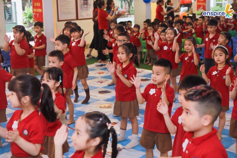 RUNG CHUÔNG VÀNG MẦM NON TỨ LIÊN 13