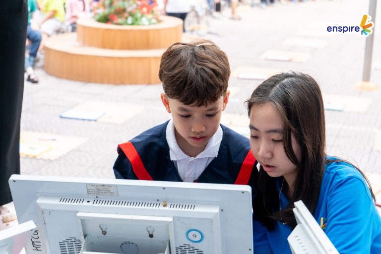 RUNG CHUÔNG VÀNG TIẾNG ANH 2026 - HÀNH TRÌNH CHINH PHỤC TRI THỨC CỦA HỌC SINH TRƯỜNG TIỂU HỌC VÕ THỊ SÁU 2