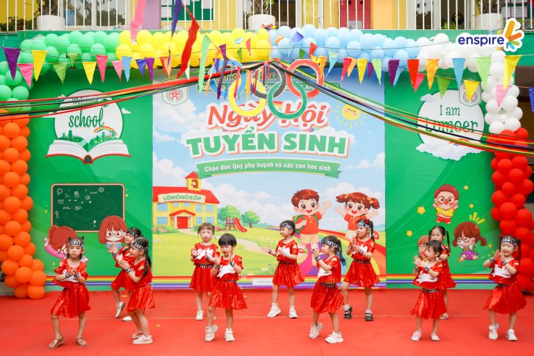 NGÀY HỘI TUYỂN SINH TẠI TRƯỜNG MẦM NON LOMONOXOP AN KHÁNH – TRẢI NGHIỆM HỌC TIẾNG ANH SÁNG TẠO CHO TRẺ 2