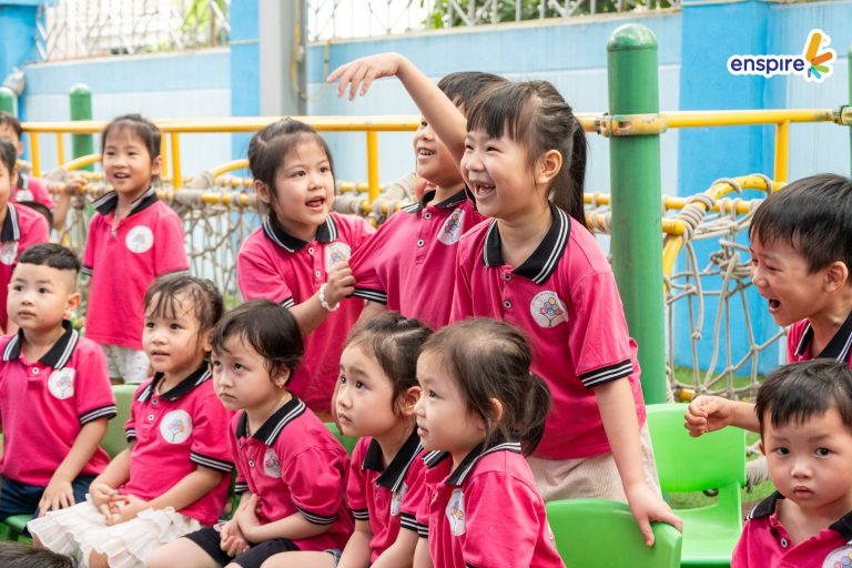 RUNG CHUÔNG VÀNG TIẾNG ANH 2026 – SÂN CHƠI BỨT PHÁ TỰ TIN TẠI MẦM NON HỒ TÙNG MẬU 105