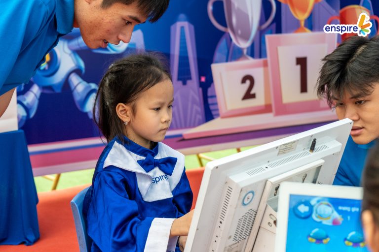 RUNG CHUÔNG VÀNG TIẾNG ANH 2026 – SÂN CHƠI BỨT PHÁ TỰ TIN TẠI MẦM NON HỒ TÙNG MẬU 3