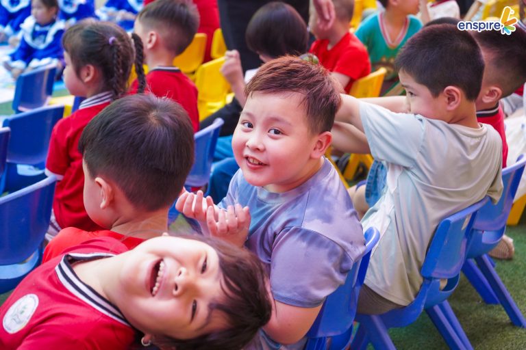 TỎA SÁNG TÀI NĂNG TIẾNG ANH CÙNG ENSPIRE 2026 – HÀNH TRÌNH LAN TỎA CẢM HỨNG HỌC TIẾNG ANH TẠI TRƯỜNG MẦM NON TUỔI HOA 5