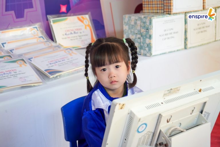 RUNG CHUÔNG VÀNG TIẾNG ANH CÙNG ENSPIRE 2026 TẠI TRƯỜNG MẦM NON THẠCH BÀN 3