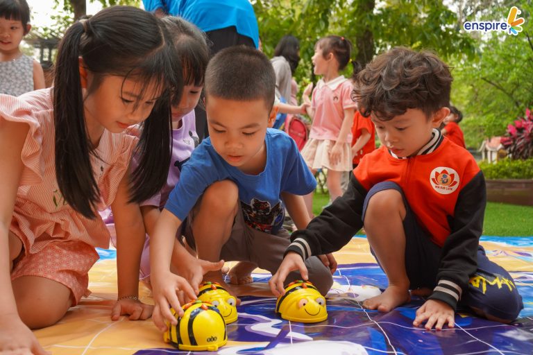 HÀNH TRÌNH TỎA SÁNG TÀI NĂNG TIẾNG ANH CÙNG ENSPIRE TẠI TRƯỜNG MẦM NON KIM LIÊN 6 HÀNH TRÌNH TỎA SÁNG TÀI NĂNG TIẾNG ANH CÙNG ENSPIRE TẠI TRƯỜNG MẦM NON KIM LIÊN 6