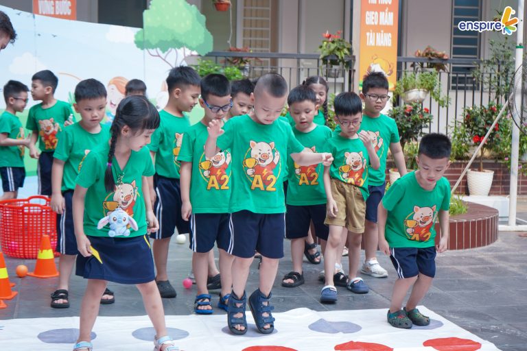 NGÀY HỘI TRẢI NGHIỆM TIẾNG ANH – ENGLISH FESTIVAL TẠI TRƯỜNG TIỂU HỌC QUỲNH MAI 5