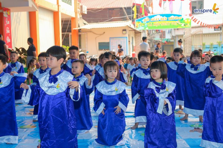 KHƠI DẬY NIỀM ĐAM MÊ HỌC TẬP QUA CHƯƠNG TRÌNH TIẾNG ANH TRẢI NGHIỆM RUNG CHUÔNG VÀNG TẠI TRƯỜNG MẦM NON YÊN NGHĨA 1 KHƠI DẬY NIỀM ĐAM MÊ HỌC TẬP QUA CHƯƠNG TRÌNH TIẾNG ANH TRẢI NGHIỆM RUNG CHUÔNG VÀNG TẠI TRƯỜNG MẦM NON YÊN NGHĨA 1