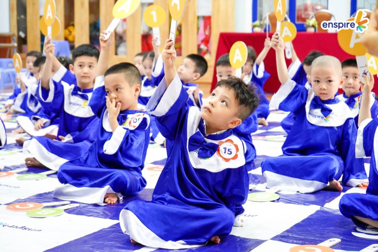 CUỘC THI TIẾNG ANH CÔNG NGHỆ SÁNG TẠO TẠI TRƯỜNG MẦM NON HOA MAI 2026 2