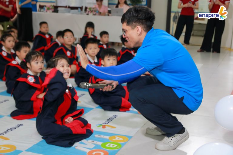 RUNG CHUÔNG VÀNG 2026 TẠI TRƯỜNG MẦM NON NAM TRUNG YÊN – SÂN CHƠI TIẾNG ANH VÔ CÙNG Ý NGHĨA CHO TRẺ MẦM NON 1
